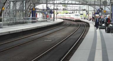 Almanya'da makinistler 15 Kasım'da ülke genelinde 20 saatlik uyarı grevine gidecek