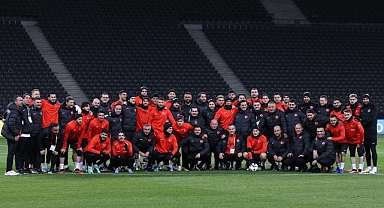 Almanya-Türkiye maçına doğru