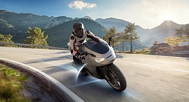 Bosch,motosikletler için güç aktarma çözümlerinden bağlanabilirliğe çözümler sunuyor