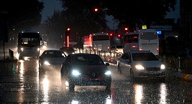 Edirne'de kuvvetli sağanak etkili oluyor