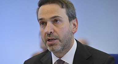 Enerji ve Tabii Kaynaklar Bakanı Bayraktar, Cezayir ile LNG ithalatı anlaşmasının 3 yıl daha uzatıldığını bildirdi: