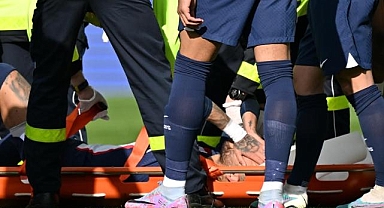 Neymar, sakatlığı nedeniyle 10 ay sahalardan uzak kalacak