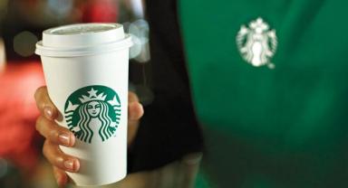Starbucks çalışanları tarihi greve hazırlanıyor