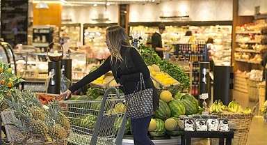 Tüketici güven endeksi kasımda aylık bazda yüzde 1,1 artarak 75,5 oldu