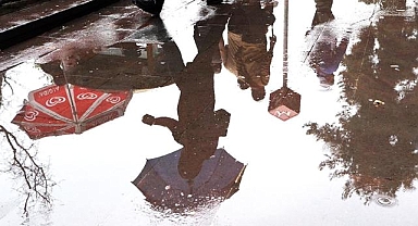 Yağışlı havanın etkisine giren yurtta sıcaklıklar 6-10 derece düşecek