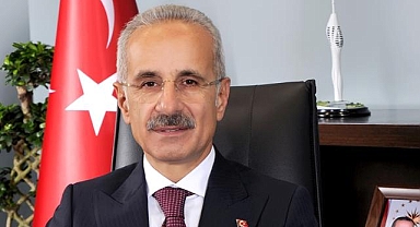 Bakan Uraloğlu, kruvaziyer gemi ve yolcu istatistiklerini değerlendirdi:
