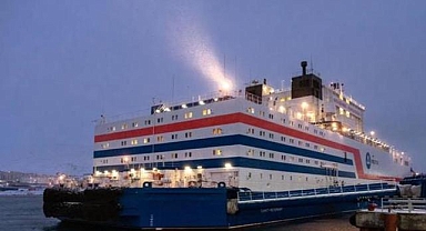 Dünyanın tek yüzer nükleer güç santrali üretimde 4. yılını tamamladı