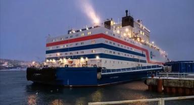 Dünyanın tek yüzer nükleer güç santrali üretimde 4. yılını tamamladı