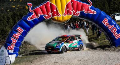 İstanbul Rallisi'nde Heyecan Dorukta: Castrol Ford Team Türkiye Şampiyonluk İçin Start Alıyor