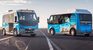 KARSAN üretimi sağdan direksiyonlu e-JEST, Tokyo'da test sürüşü yaptı