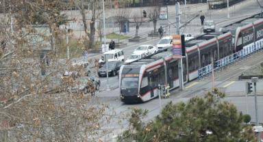 Kayseri'de tramvayların elektrik giderine 