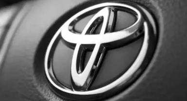 Toyota bir kez daha 