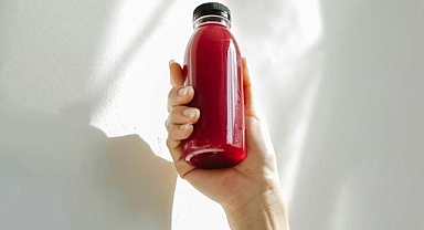 Araştırma: Çocuklarda saf meyve suyu tüketimi vücut kitle indeksinde artışa yol açabilir