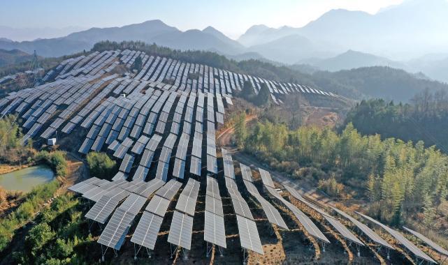 Çin’de 2023 yılında 2,8 trilyon yuanlık enerji yatırımı yapıldı