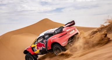 Dakar Rallisi’nin 4. Etabında Sebastien Loeb Zirvede