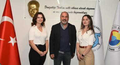 Dev yolcu gemilerini yöneten İzmirli kadınlar hemcinslerine örnek oluyor