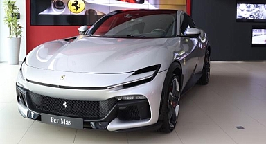 Ferrari'nin Purosangue modeli FerMas'ta sergileniyor