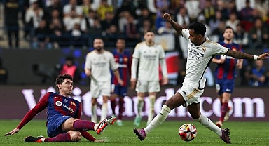 İspanya Süper Kupası, Barcelona'yı 4-1 yenen Real Madrid'in oldu