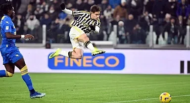 Juventus, Kenan Yıldız'ın gol attığı maçı kazanarak kupada yarı finale çıktı