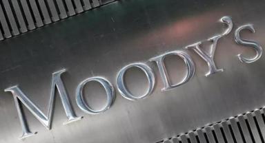 Moody's 17 Türk bankasının görünümünü pozitife çevirdi