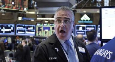 New York borsası yatay seyirle açıldı