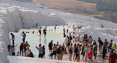 Pamukkaleli turizmcilerin 2024'ten beklentileri yüksek