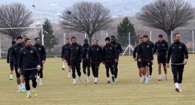 Sivasspor, Galatasaray maçında galibiyet hedefliyor