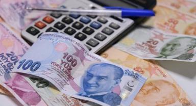 SSK, Bağ-Kur emeklisinin gözü refah payı olarak yapılacak ek zamma çevrildi.