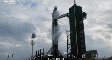 Türkiye'nin ilk uzay yolcusu Alper Gezeravcı