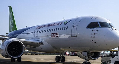 Yerli üretim Çin yolcu uçağı C919, Şanghay-Pekin hattında düzenli seferlere başladı