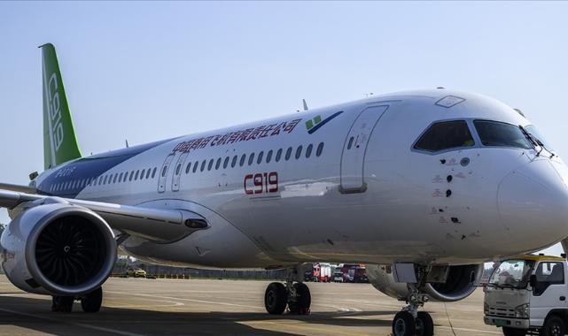 Yerli üretim Çin yolcu uçağı C919, Şanghay-Pekin hattında düzenli seferlere başladı