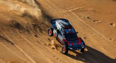 Audi'nin Dakar zaferi…
