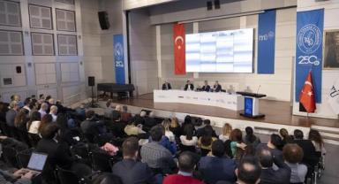 AXA Sigorta Üst Yöneticisi (CEO) Yavuz Ölken, Mobilitenin Geleceği Zirvesi'nde konuştu: