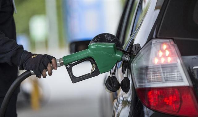Benzin ve motorinde 1-1,5 lira düzeyinde indirim olacak