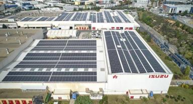 Anadolu Isuzu'nun ağır ticari araçlarında ilk dolum yağı Petrol Ofisi'nin markası Maximus olacak