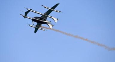 Çin'de dünyanın ilk şehirlerarası hava taksisi seferi yapıldı