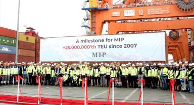 Mersin Uluslararası Limanı'nda 17 yılda 25 milyon TEU konteyner elleçlendi