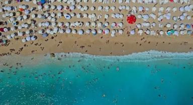 Türk turizm sektörü, bu yıl Rus turist sayısında geçen yıl kaydedilen 6 milyon konuk sayısının geride bırakılacağını öngörüyor.