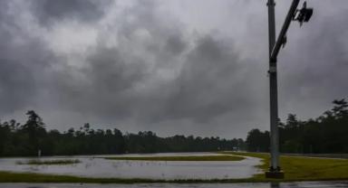 ABD'nin Texas eyaletinde fırtına nedeniyle çok sayıda kişi yaralandı