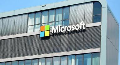 Anlaşma kapsamında Microsoft Başkanı Brad Smith, G42'nin yönetim kurulunda yer alacak