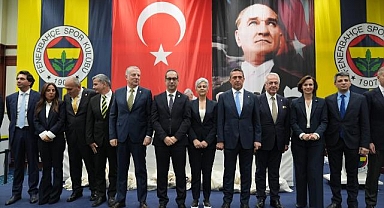 Fenerbahçe'nin yeni yüksek divan kurulu başkanı Şekip Mosturoğlu oldu