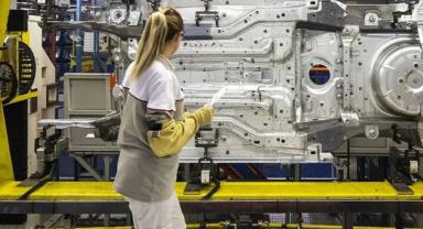 Reel Kesim Güven Endeksi nisanda 1,7 puan artarak 106,1'e çıktı