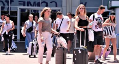 Antalya, bu yıl 418'i 5 yıldızlı 812 otelde misafirlerini ağırlıyor