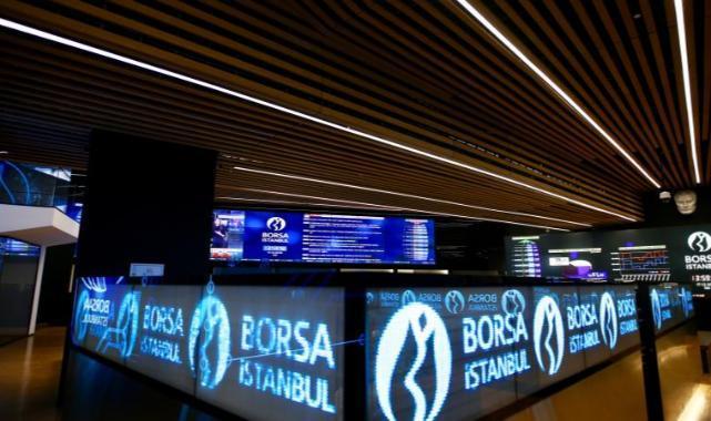 Fenerbahçe yatırımcısı borsada galibiyeti kutluyor