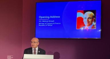 Hazine ve Maliye Bakanı Şimşek, Katar Ekonomik Forumu'nda konuştu: