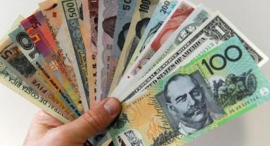 İstanbul serbest piyasada dolar 32,1970