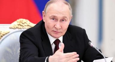 Putin: (Çin'le) 2023'te ticaret hacmimizde 240 milyar dolarla rekor kırıldı