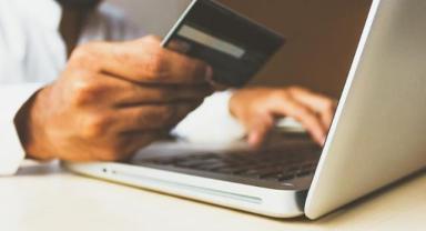 Türkiye'nin e-ticaret hacmi 1,85 trilyon liraya ulaştı