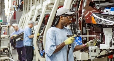 ABD'de fabrika siparişleri nisanda beklentilere paralel arttı