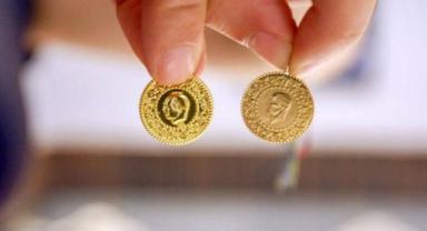 Çeyrek altın 3 bin 960 liradan, cumhuriyet altını 15 bin 780 liradan satılıyor